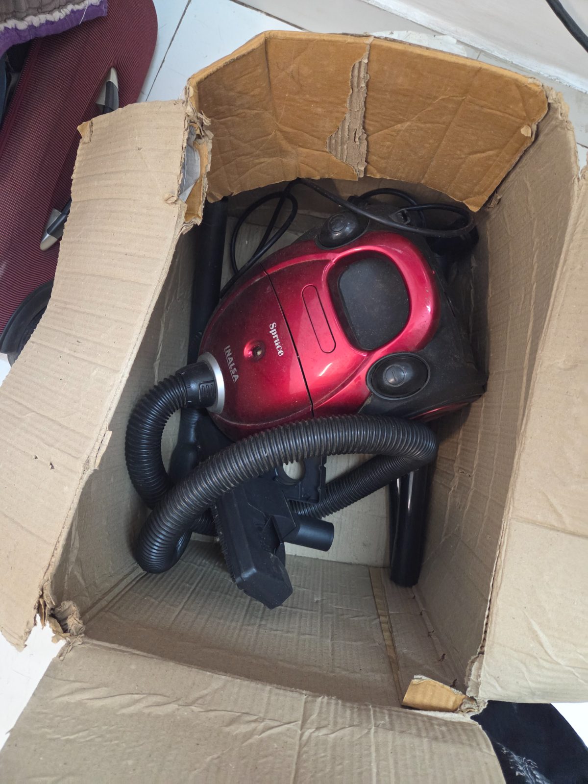 Vacuum cleaner photo 1