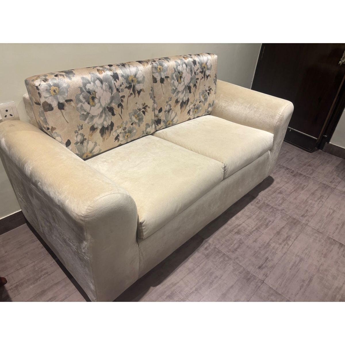 2-seater fabric sofa photo 1