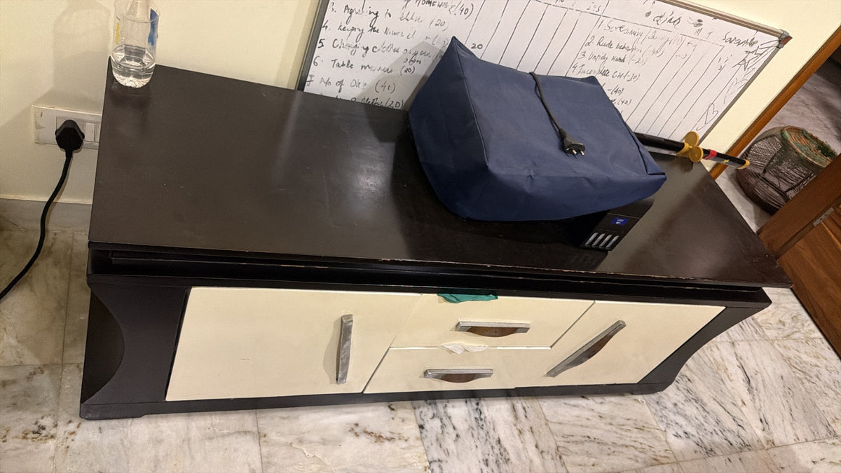 Chest of drawer unit photo 1