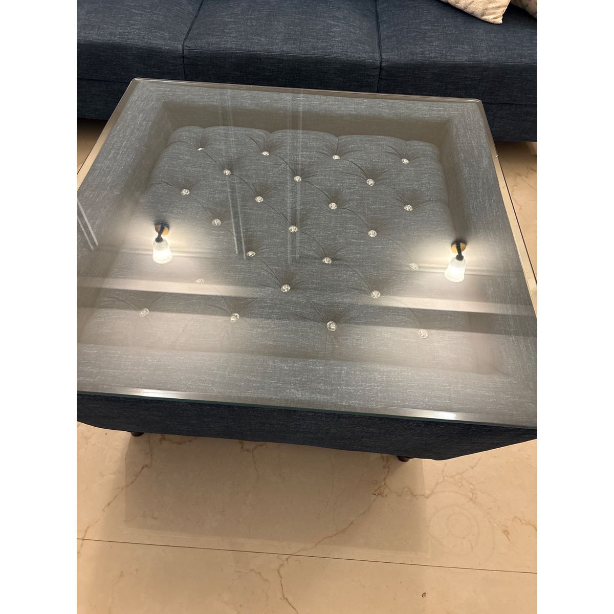 7 seater L shaped sofa with centre table and two ottoman stools photo 2