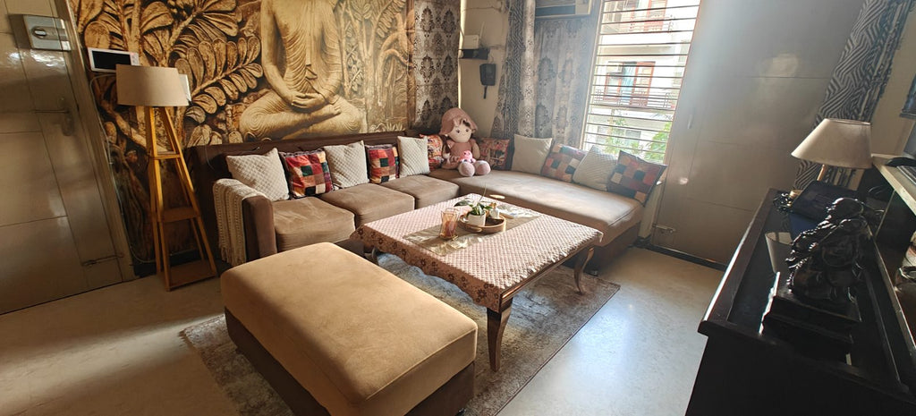 8 seater sofa with center table photo 2