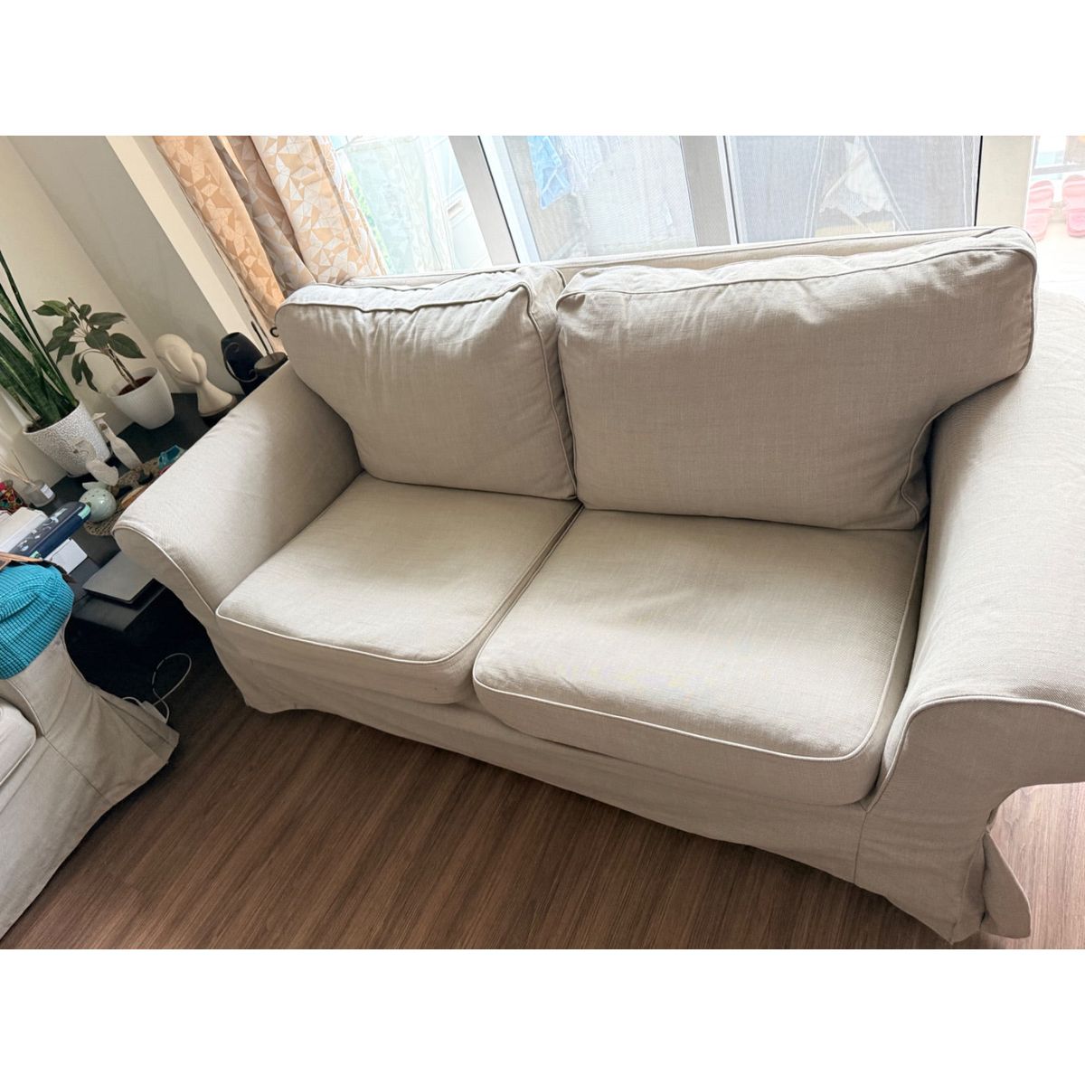 3+2 Seater sofa photo 3