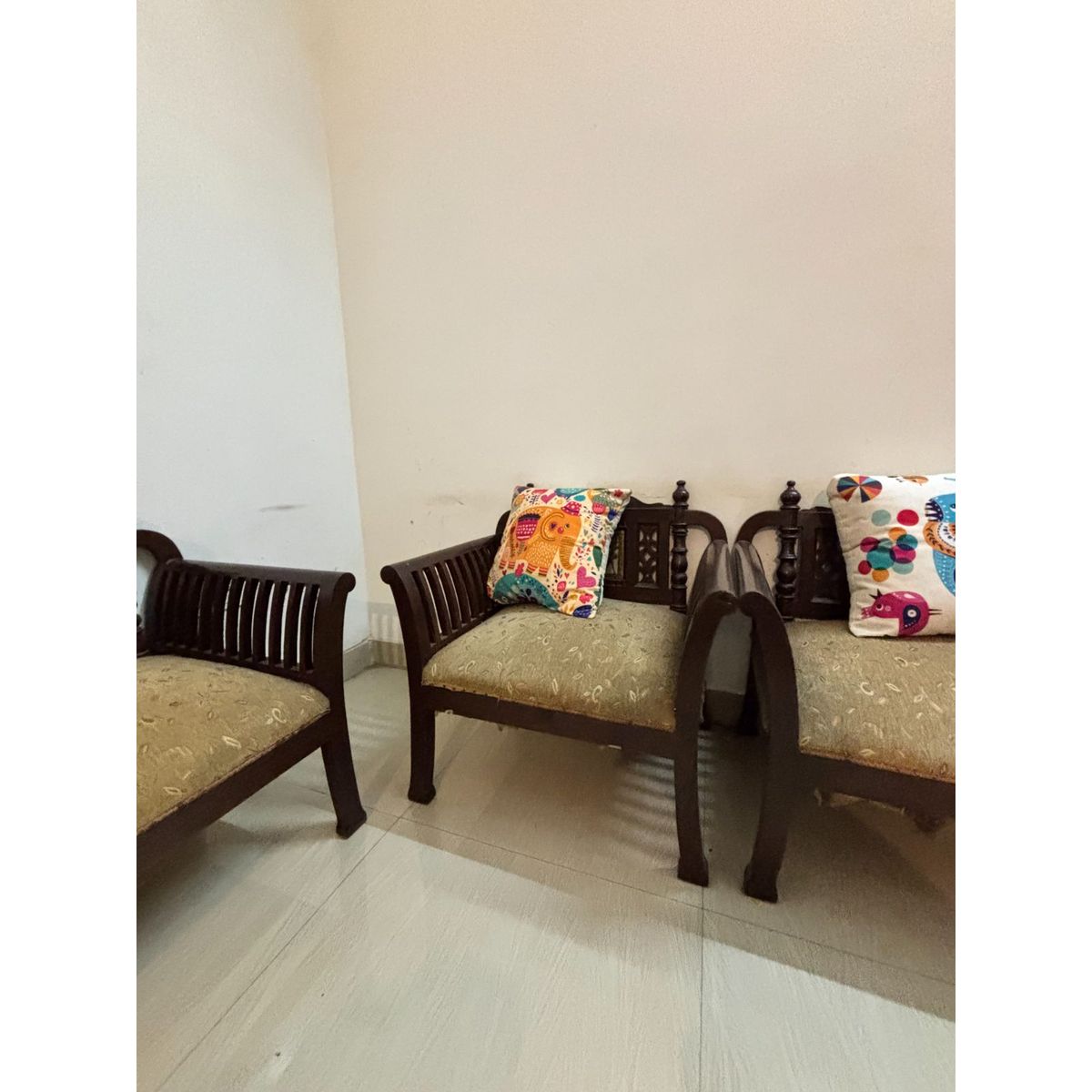 teak wood 2+2 seater and coffee table photo 4
