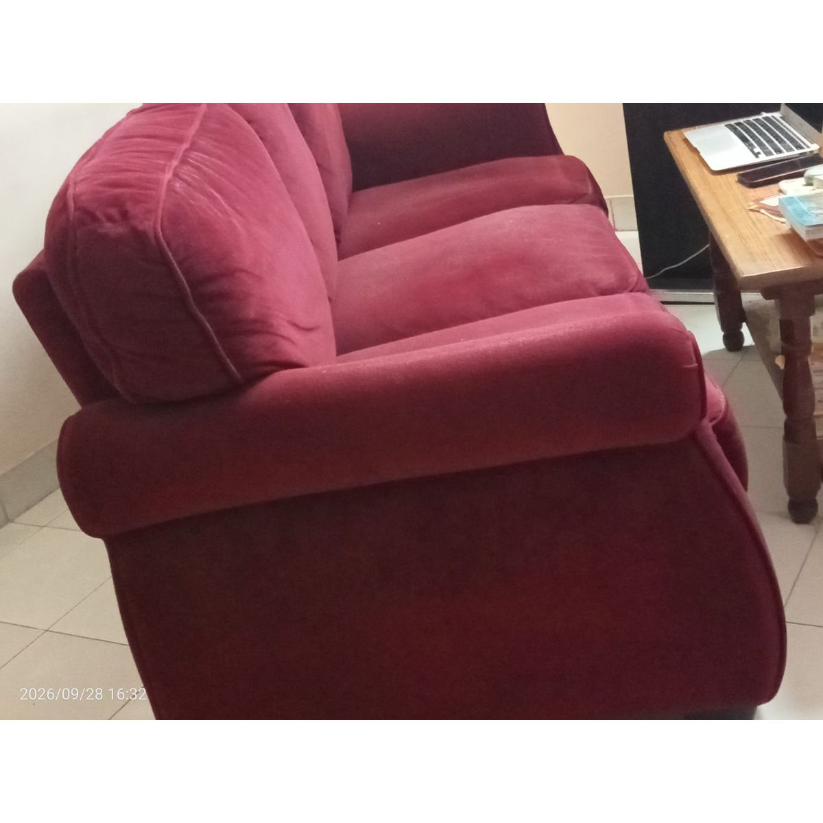 3-seater fabric sofa photo 4