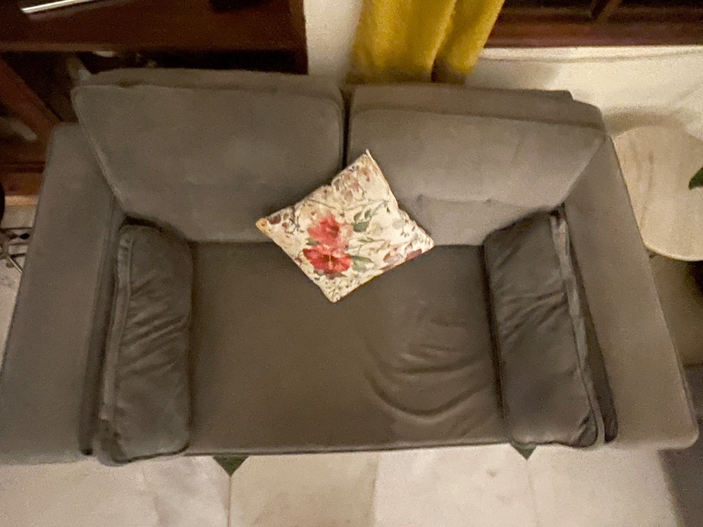 5-Seater Fabric Sofa Set with SleepWell Foam - two-seater top detail