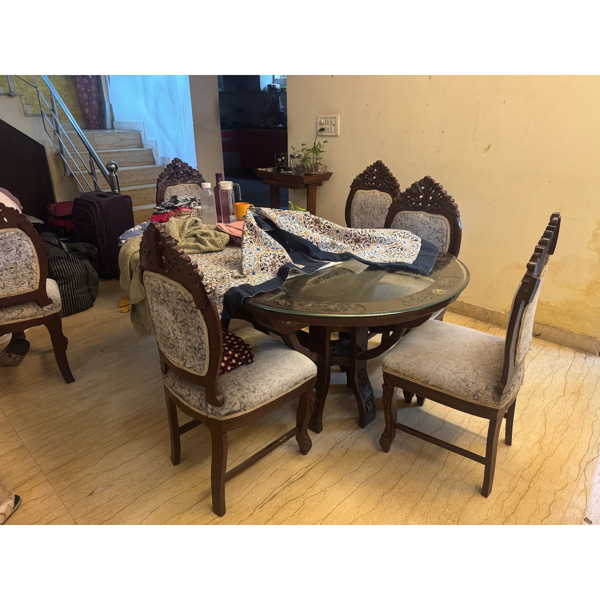 Pre-owned living room in Gurugram - photo 2