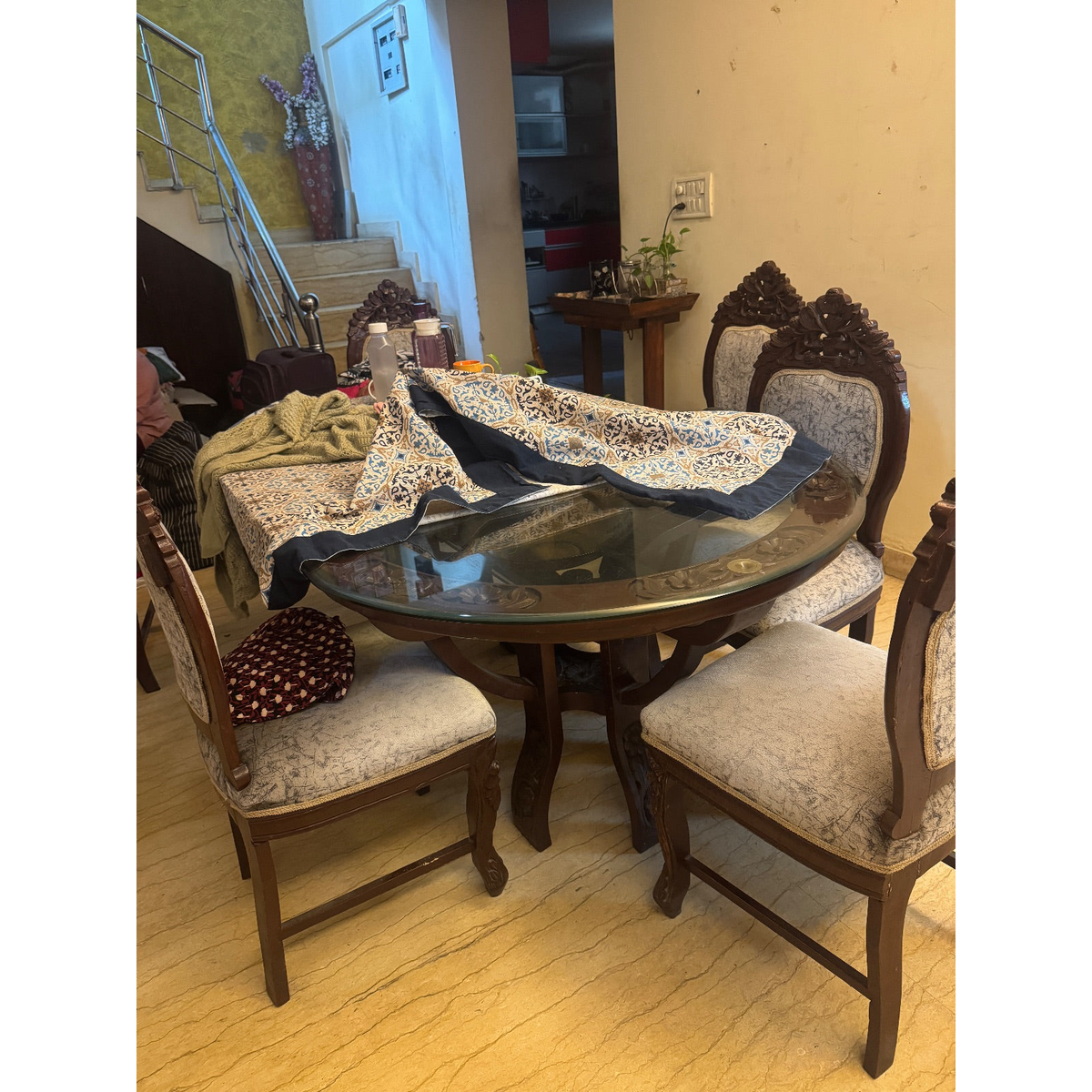 Pre-owned living room in Gurugram - photo 3