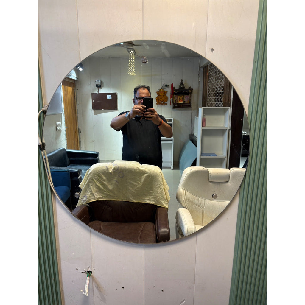 Circular Wall Mirror - seller photo 3