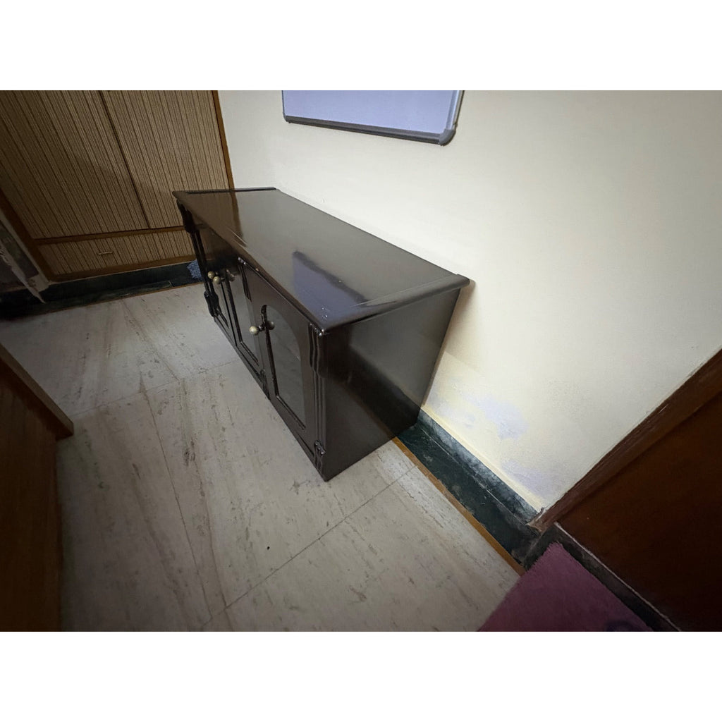Dark Wood-Finish TV Unit with Glass Doors - used living-room in Noida - photo 3