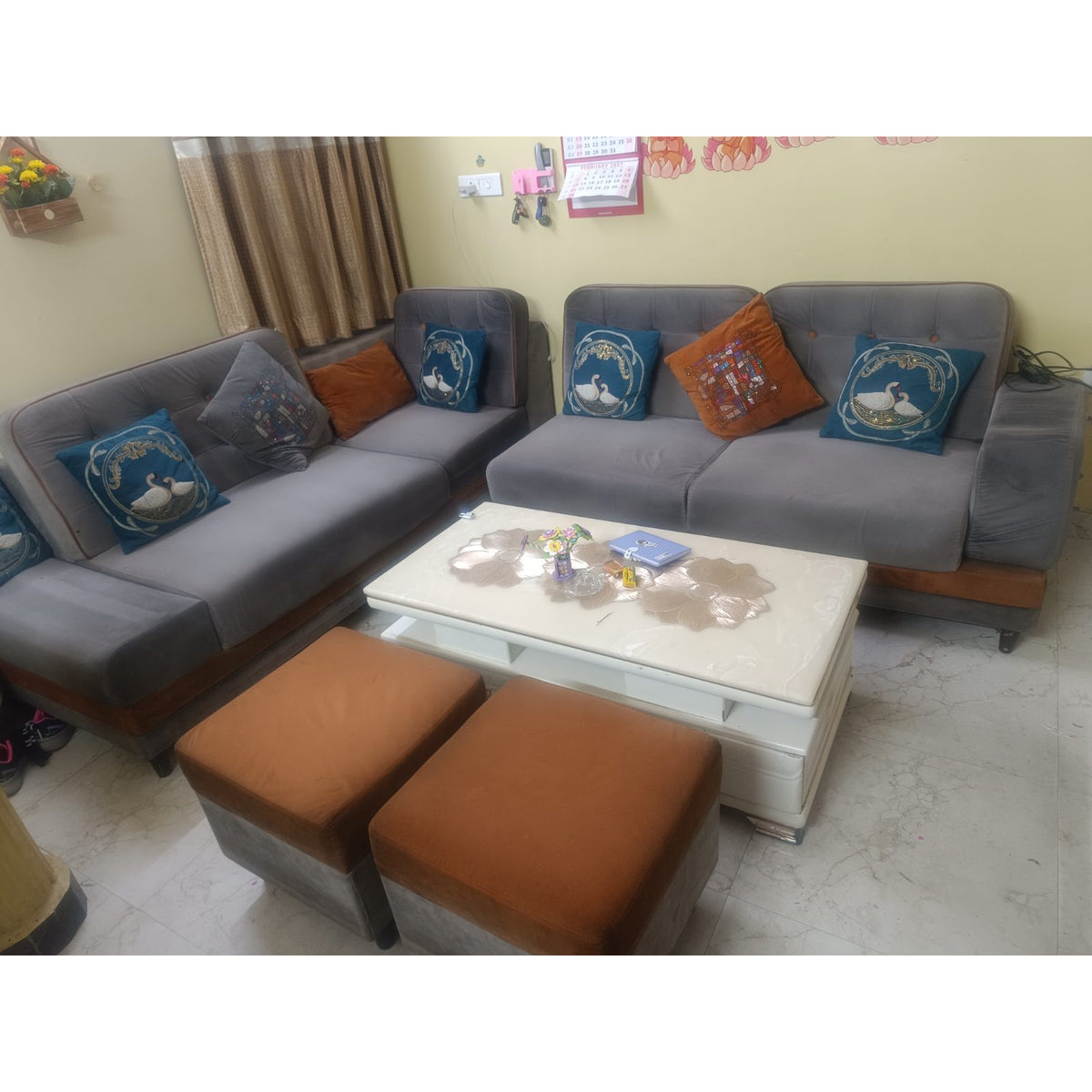 Pre-owned furniture in Ghaziabad - photo 1