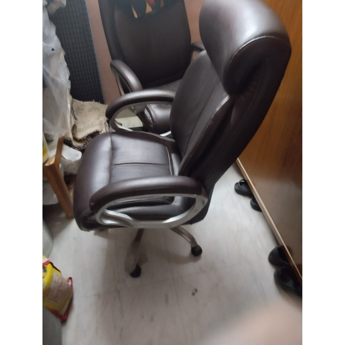 Boss office chair - used item in Delhi - photo 2