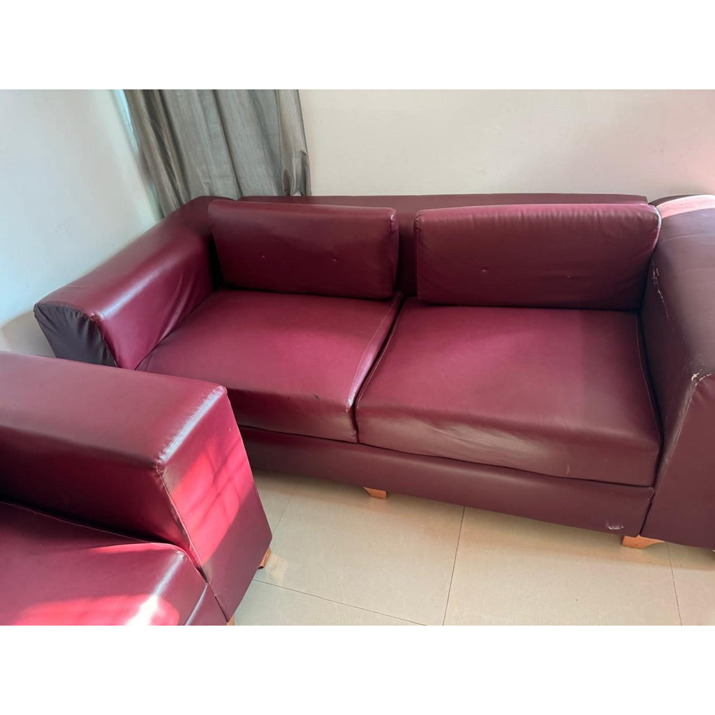 Maroon 3-Piece Sofa Set - used living-room in Gurugram - photo 3
