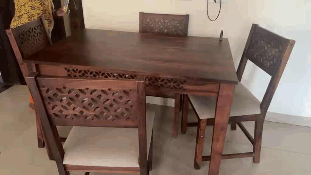 Wakefit Fanila Sheesham Wood 4-Seater Dining Set