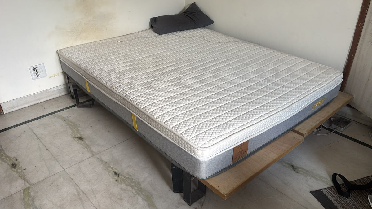 Queen Size Pocket Spring Mattress photo 4