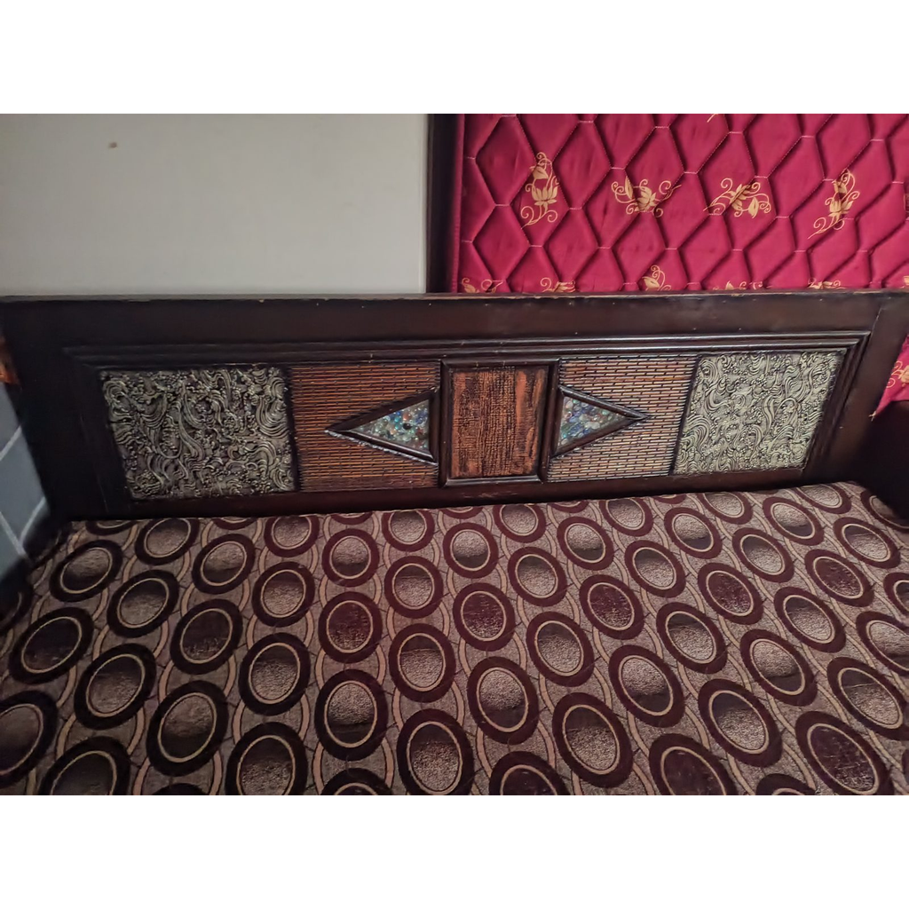 Hydraulic Storage Double Bed with Mattress - used bedroom in Gurugram - photo 1