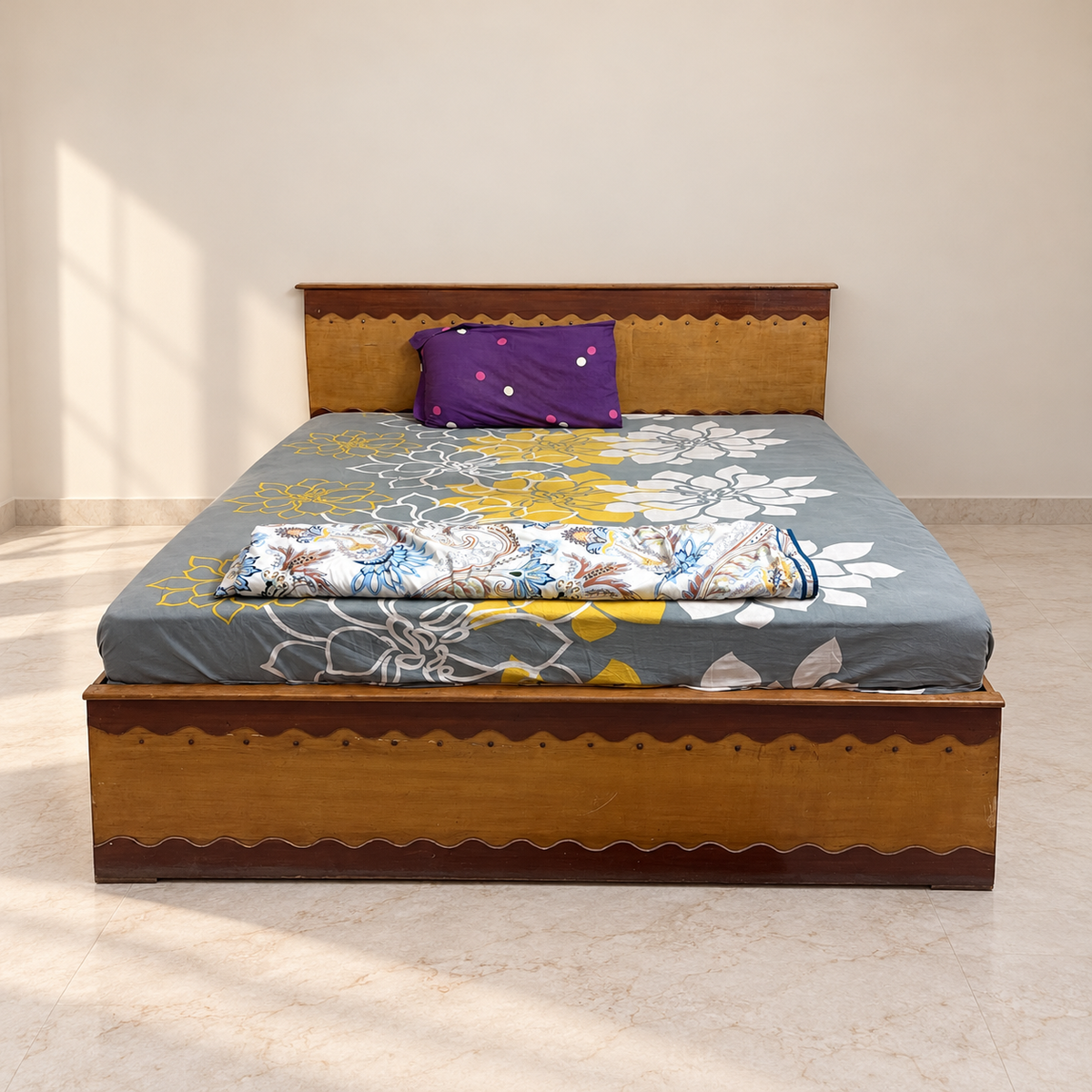 Wooden King-Size Storage Bed with Headboard - hero