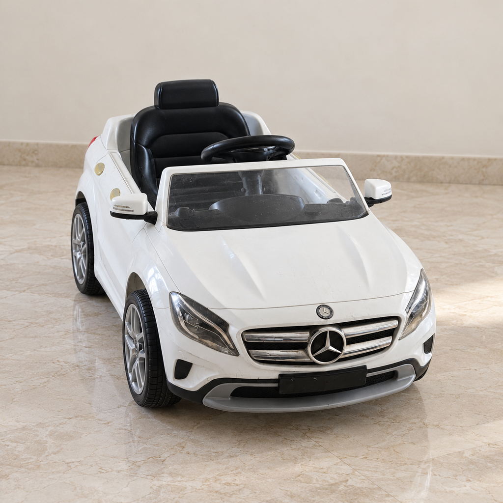 White Battery Ride-On Kids Car, Charger Missing - hero