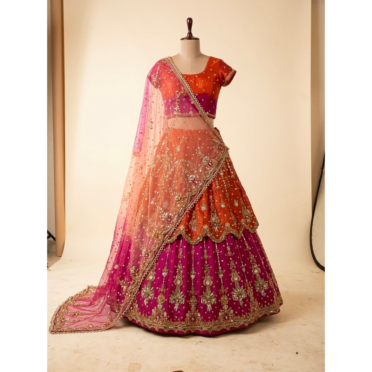 Bridal Lehenga Set - used other in Gurugram - photo 4