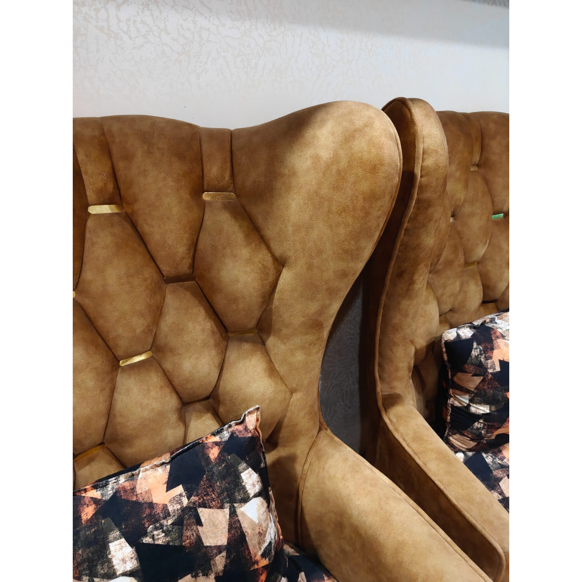 Wingback Chair Pair - used living-room in Delhi - photo 5