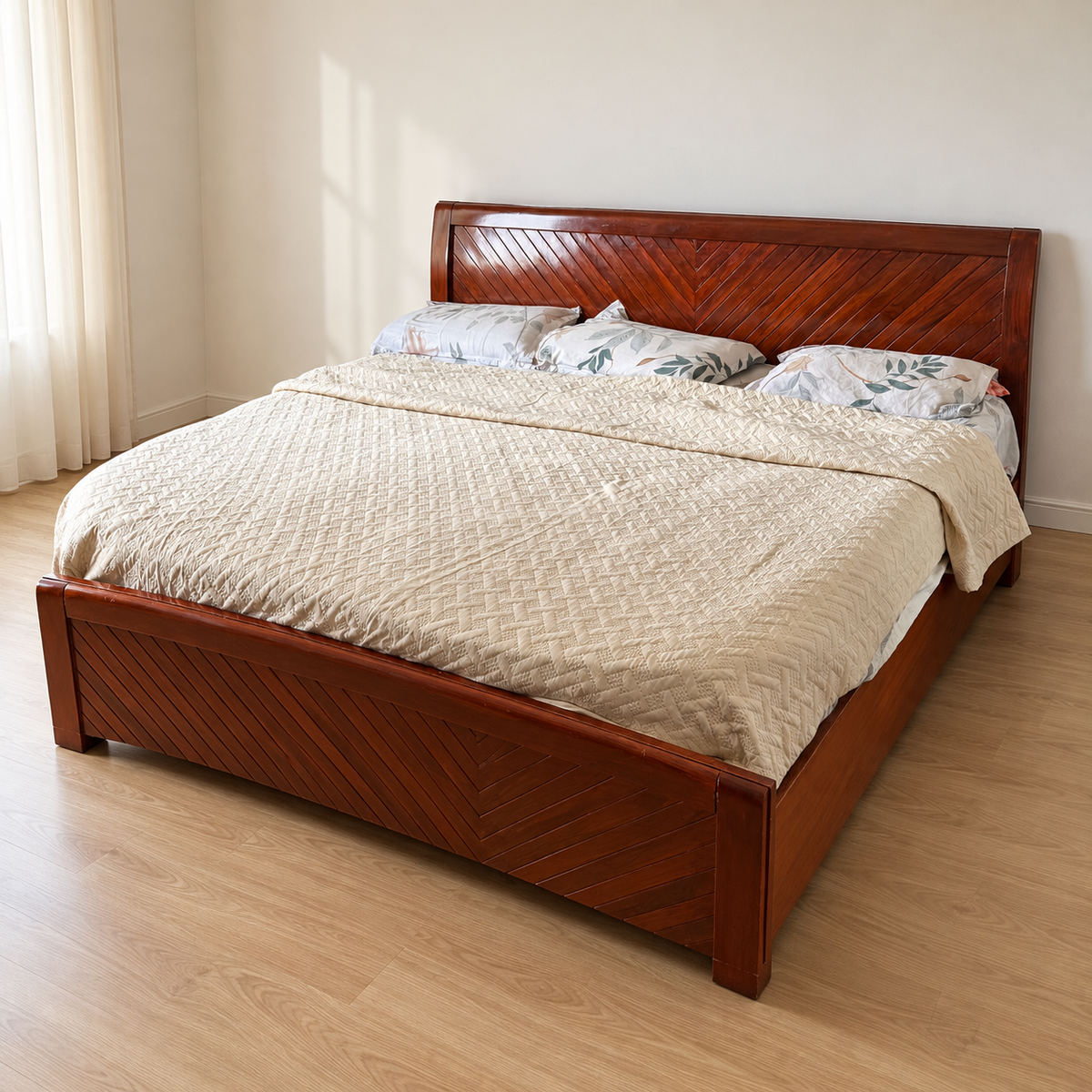 Wooden King Storage Bed with Mattress, Hydraulic Repair Needed - Needs Repair in Delhi - hero