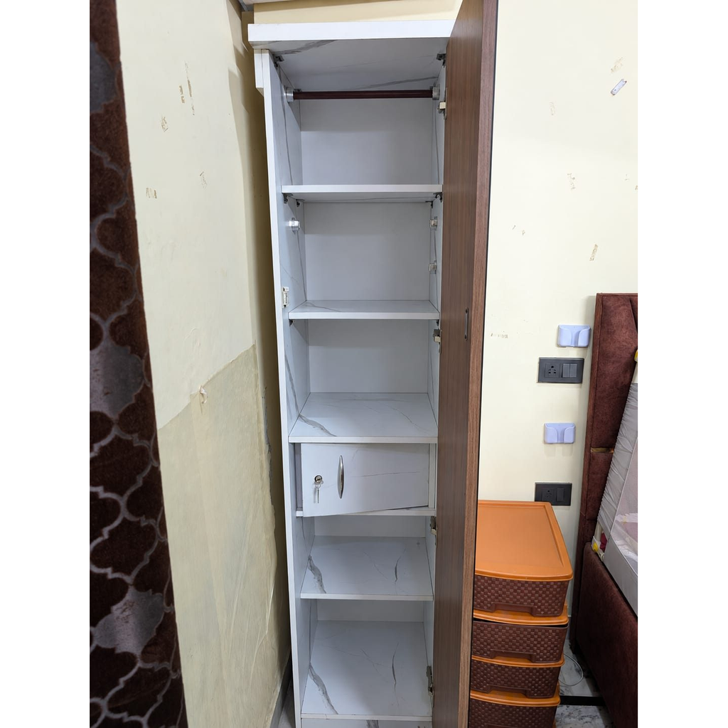 Full-Length Mirror Dressing Unit with Storage - used item in Gurugram - photo 2