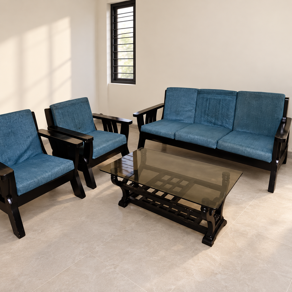 Solid Wooden 3+1+1 Sofa Set with Glass Coffee Table - used item in Delhi