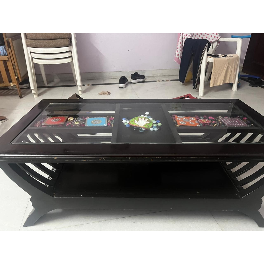 Solid Teak 3+1+1 Sofa Set with Glass Centre Table - used item in Delhi - photo 3
