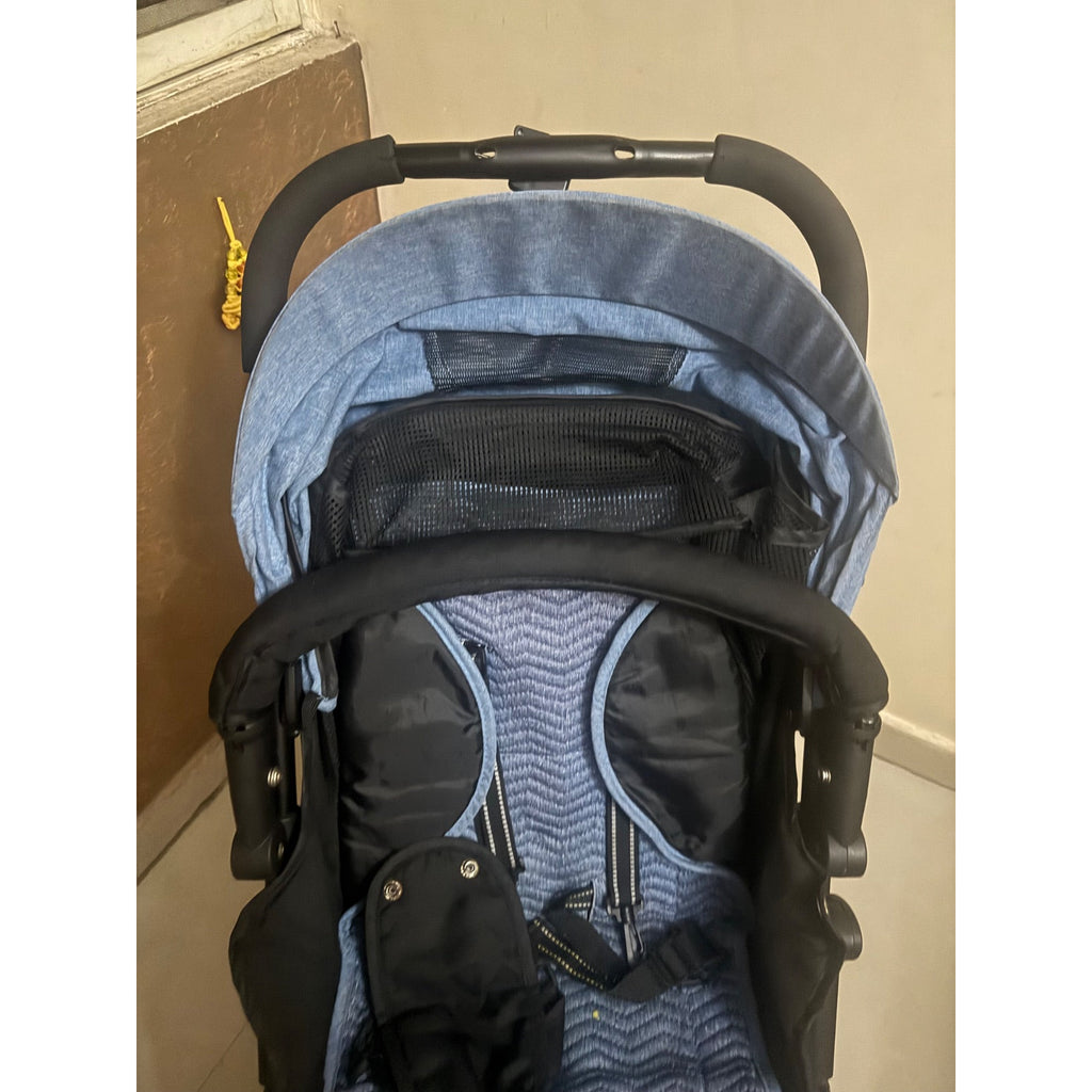 Bumtum Baby Stroller, Folding Lock Needs Repair - seller photo 4