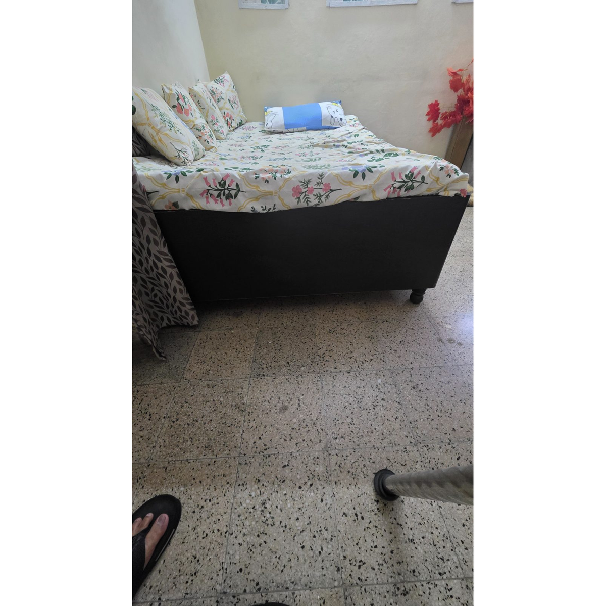 L-Shaped Sofa and Diwan Bundle - used living-room in Gurugram - photo 4