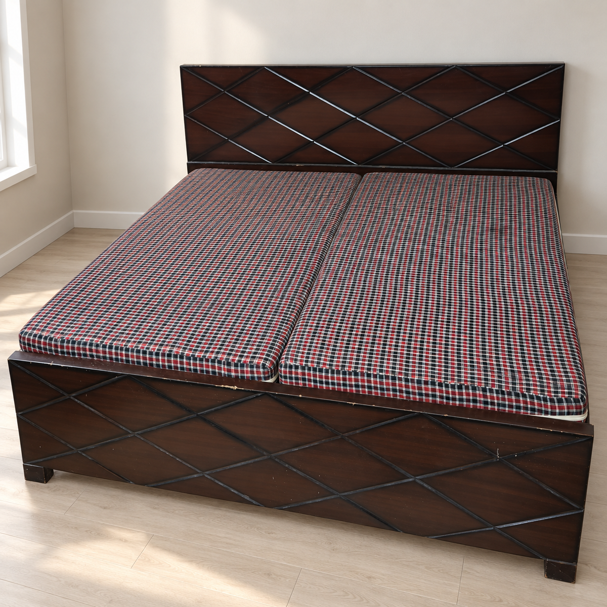 Double bed with two mattresses - used bedroom furniture in Gurugram - hero