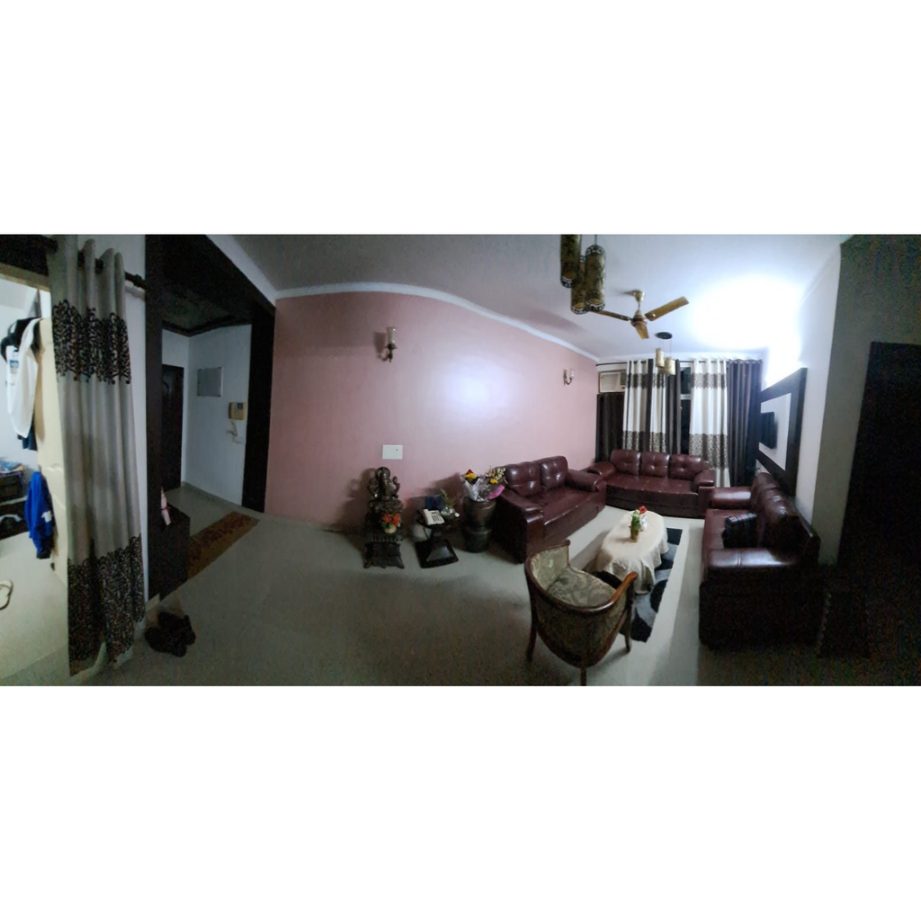 3+2+2 Leatherette Sofa Set - used living-room in Ghaziabad - photo 1