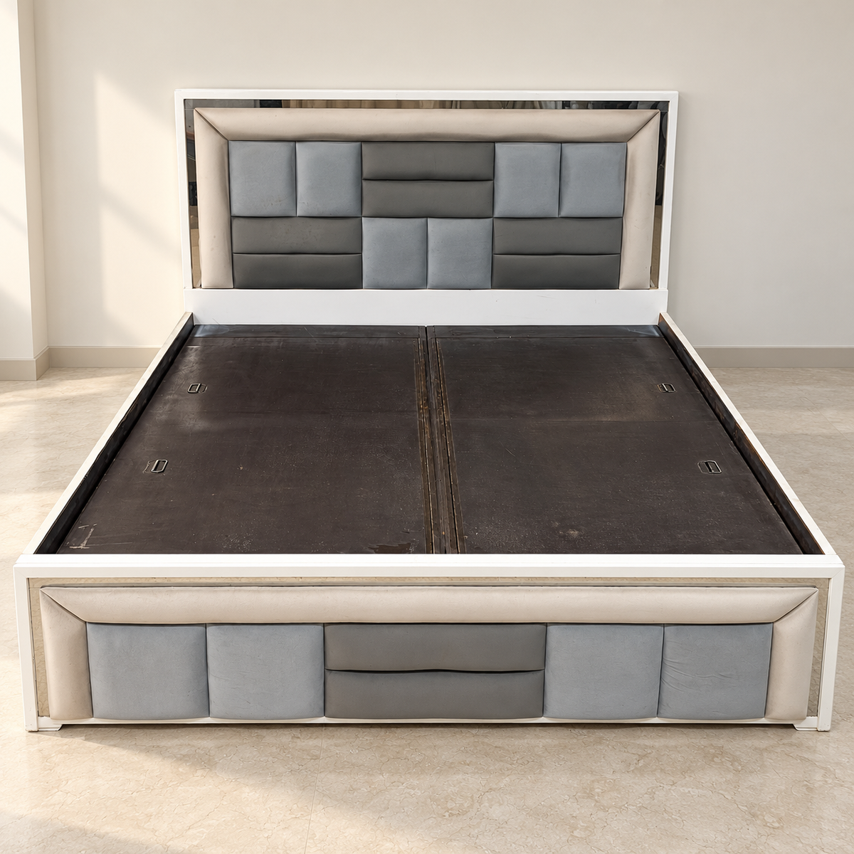 King Storage Bed with Padded Headboard, 6 x 6 Ft - Lightly Used - Gurugram
