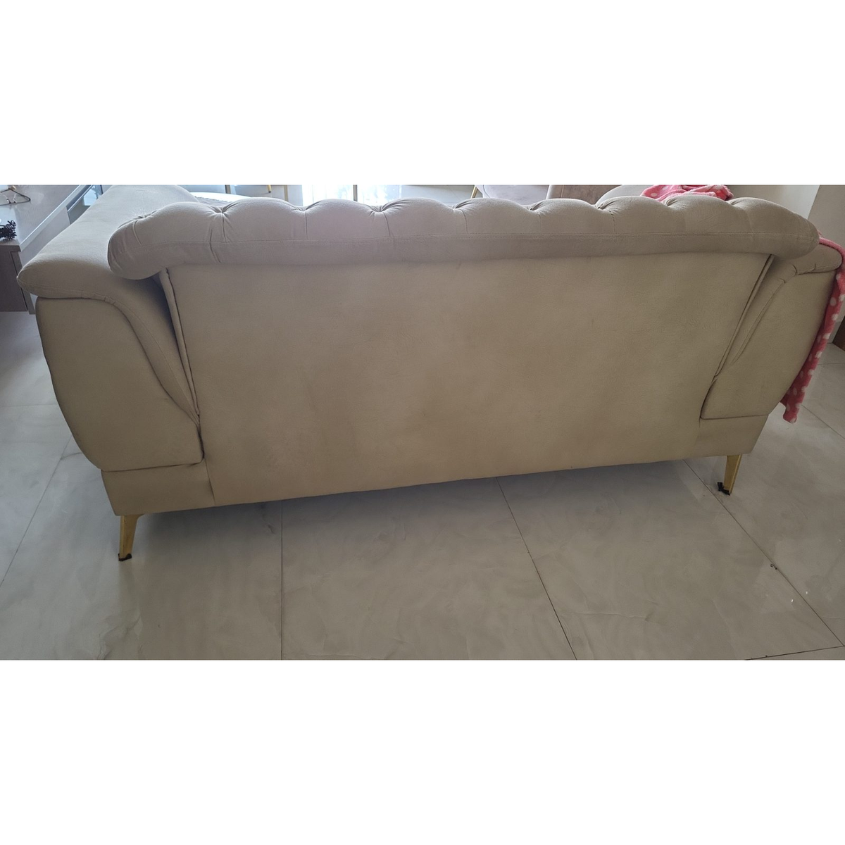 Get My Couch 2-Seater Sofa - used living-room in Gurugram - photo 1