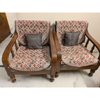 Wooden Sofa Set with Table - used living-room in Ghaziabad - photo 3