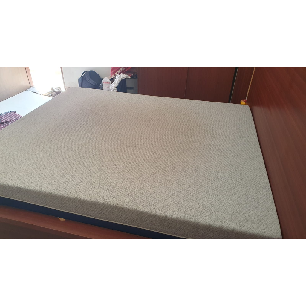 Flo Queen Mattress - used bedroom in Gurugram - photo 5