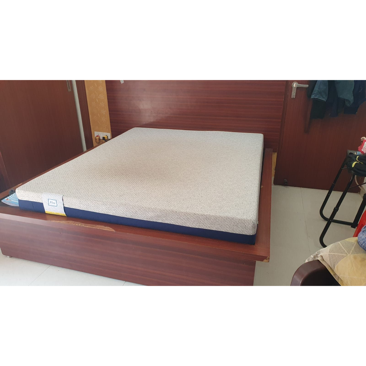 Flo Queen Mattress - used bedroom in Gurugram - photo 6