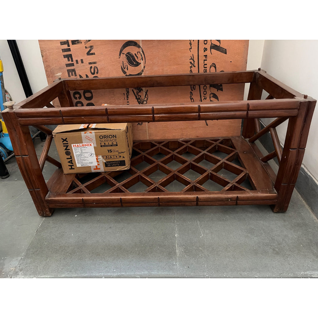 Wooden Centre Table Frame, Glass Top Missing - photo 3