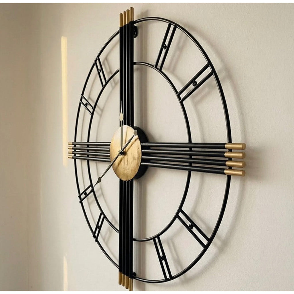 Black and Gold Metal Wall Clock - photo 2