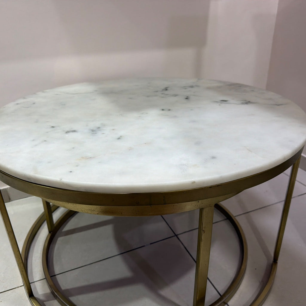 Center table photo 1