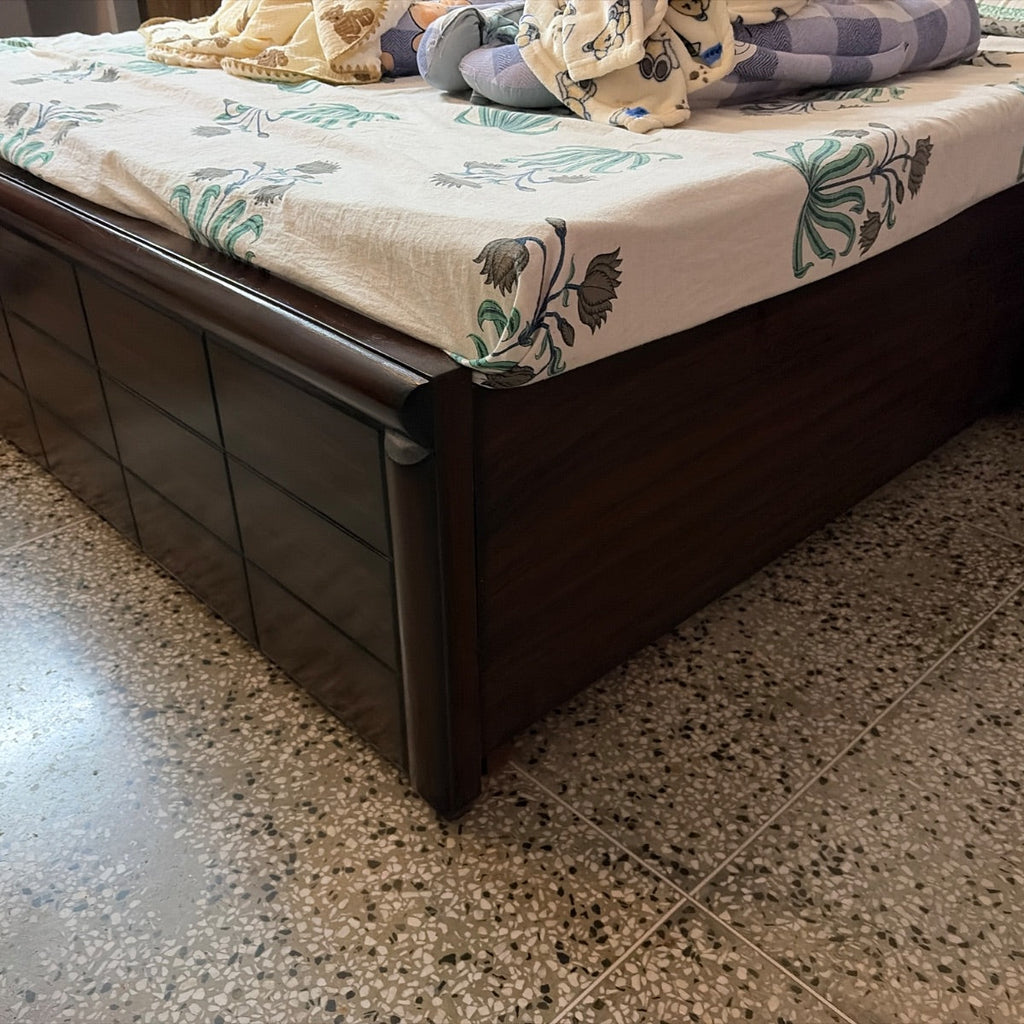 Wooden Double bed with storage cabinet and mattress photo 3