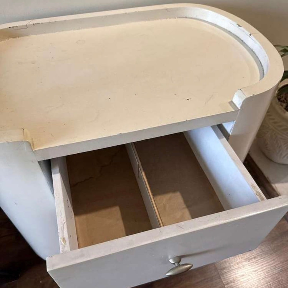 White Side Table photo 3