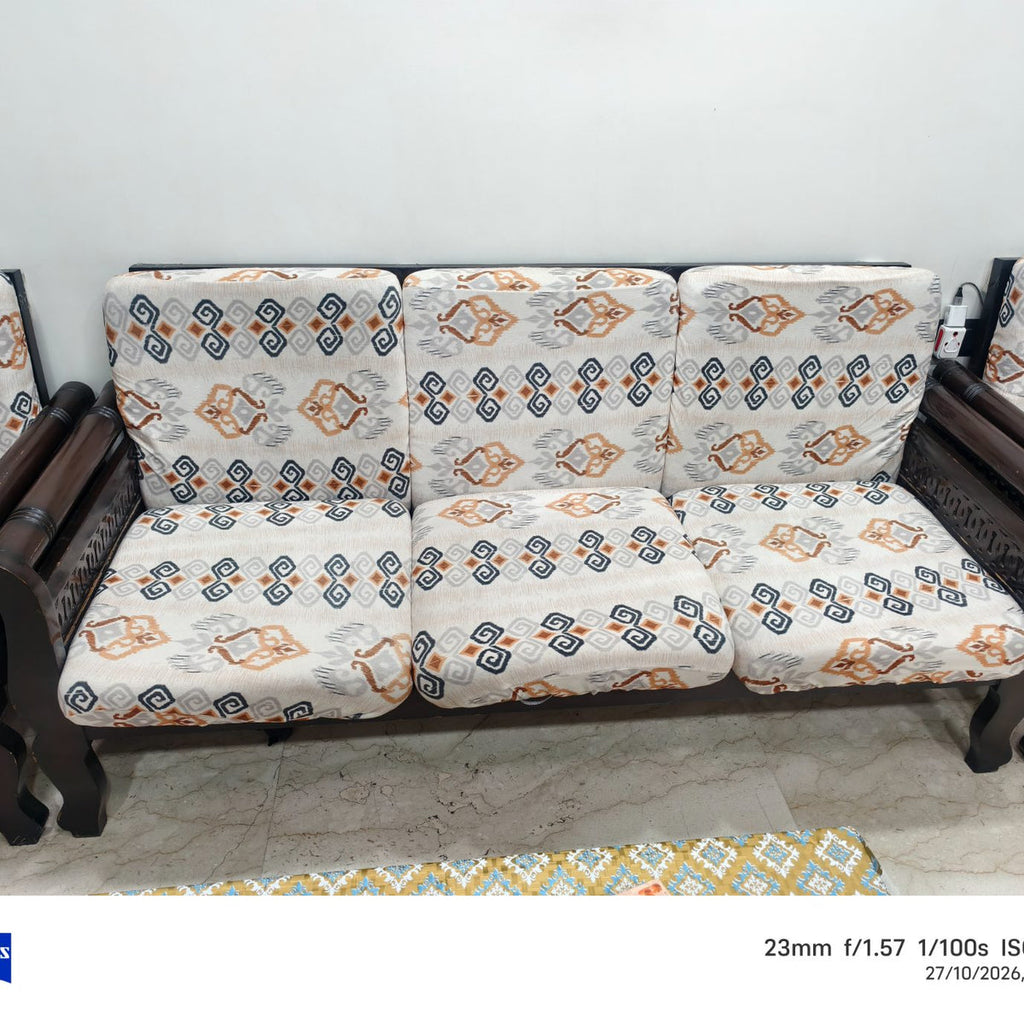 5 seater sofa set with center table photo 1