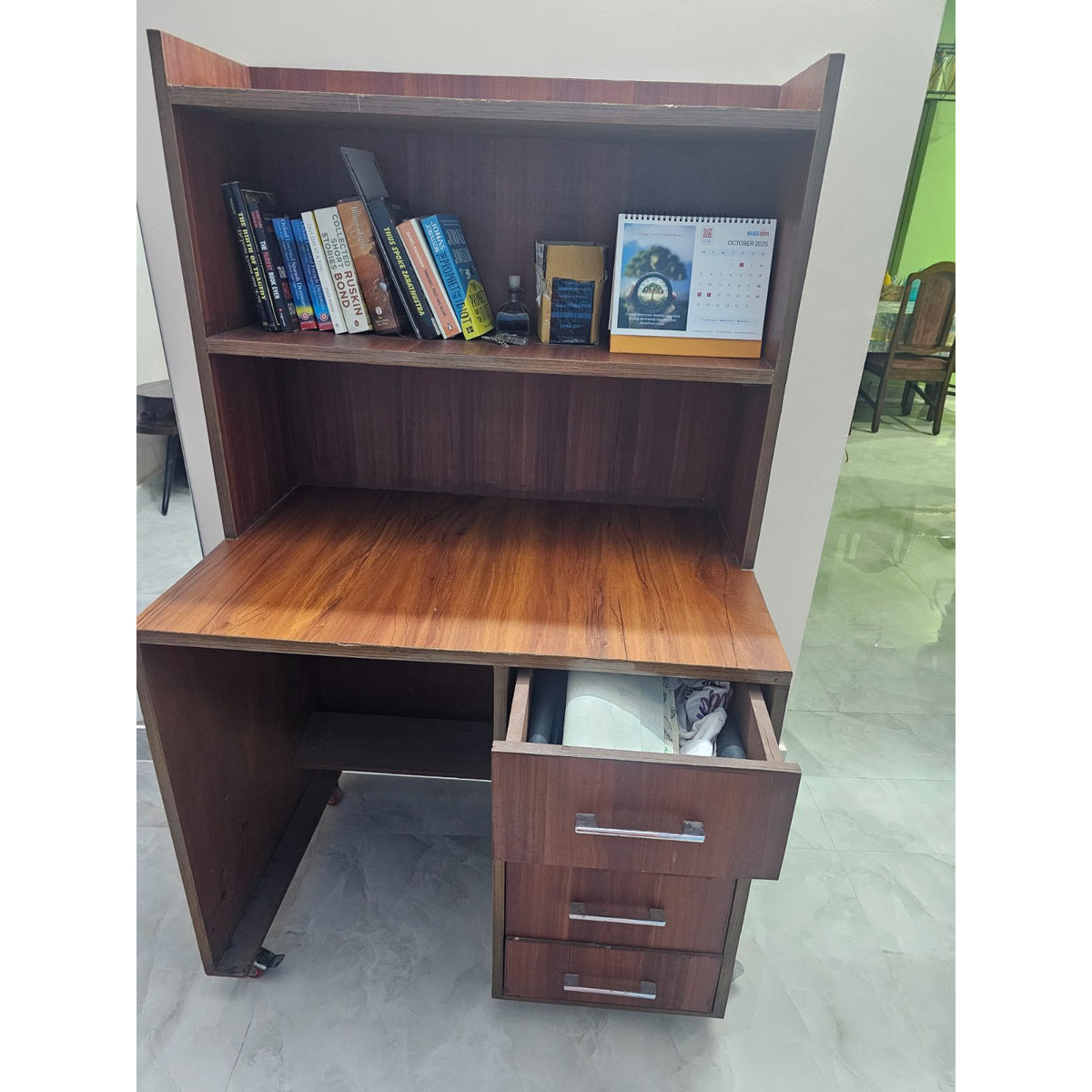 Study Desk with Hutch, Four Drawers and Wheels - photo 3