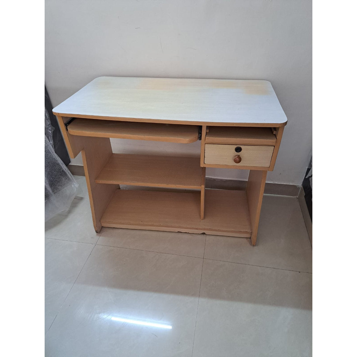 Computer desk - used study-office in Ghaziabad - photo 2