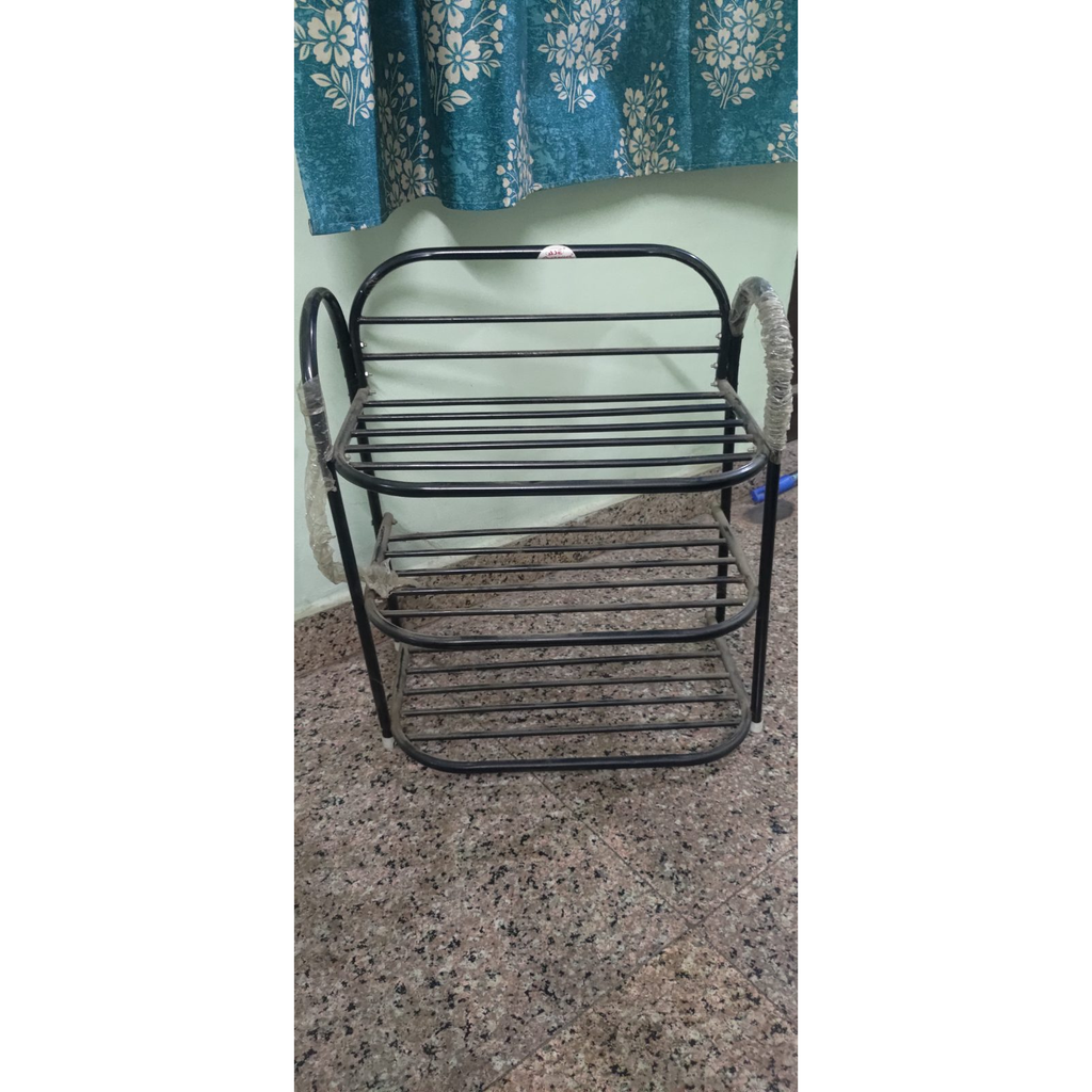 Metal Shoe Rack - used home decor in Gurugram - photo 1