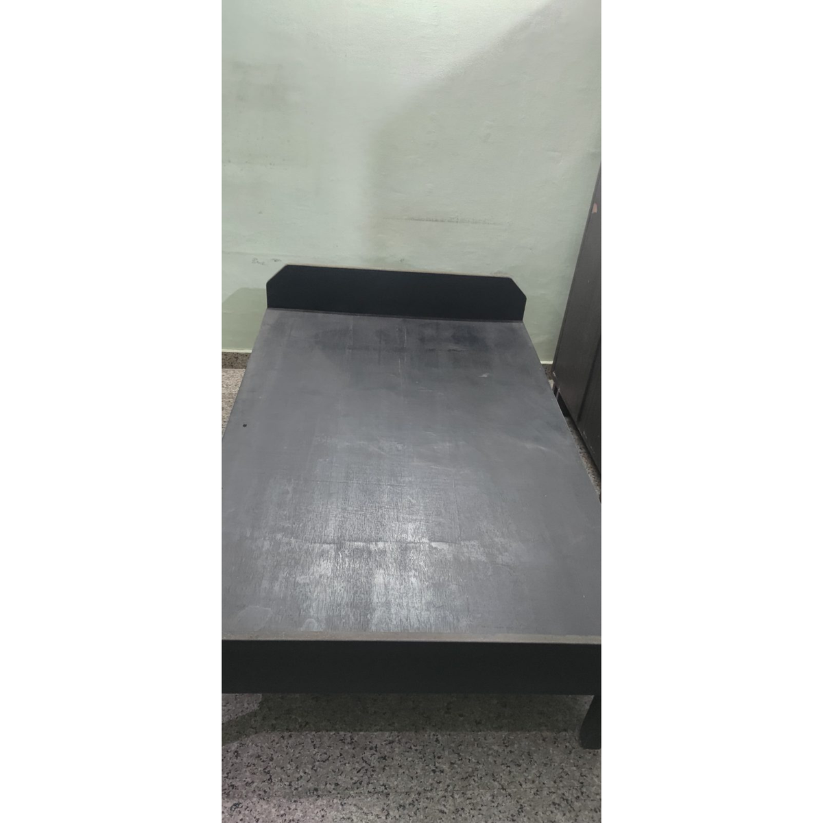Engineered Wood Bed - used bedroom in Gurugram - photo 2