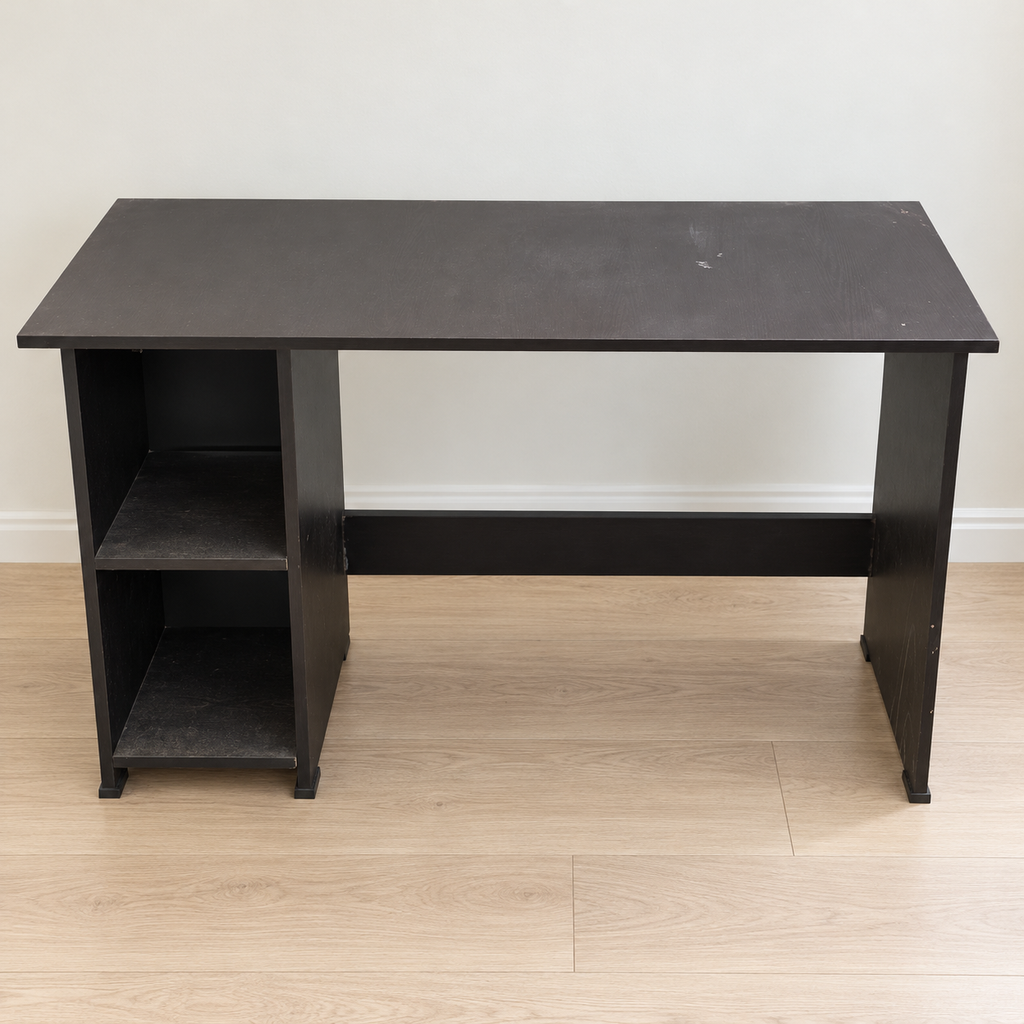 Ebee Study Desk - Lightly Used - pre-owned in Gurugram