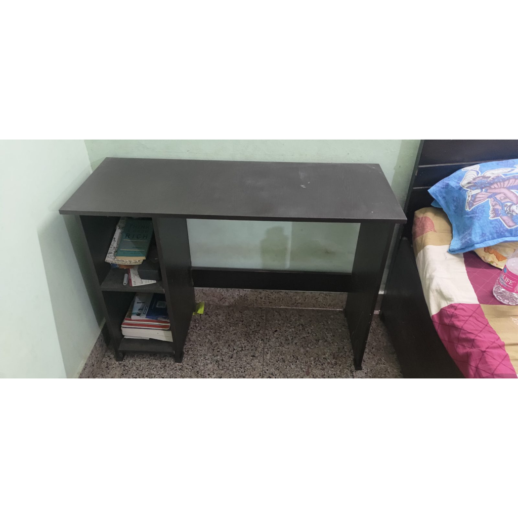 Ebee Study Desk - used study & office in Gurugram - photo 2