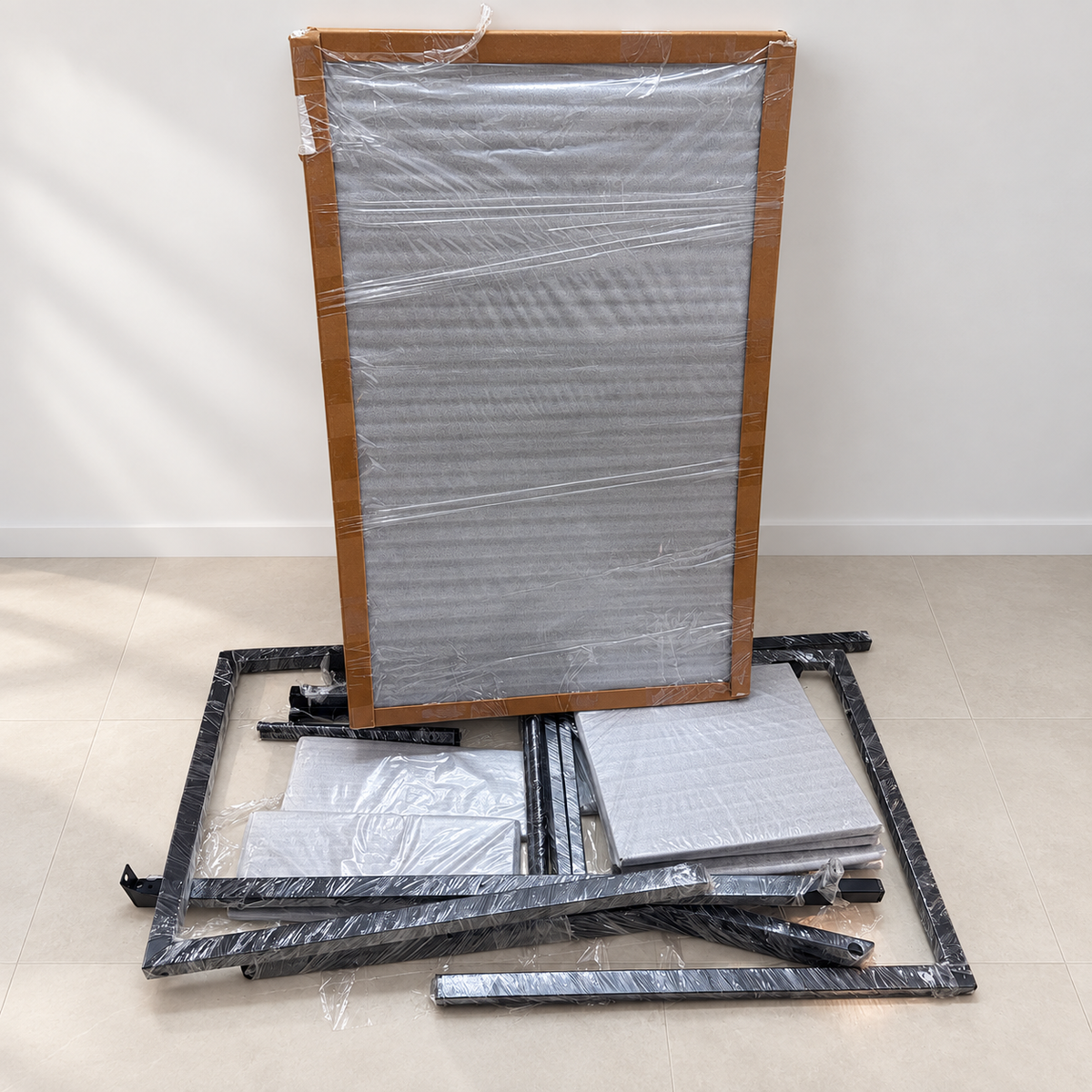 Dining set in its photographed packed state