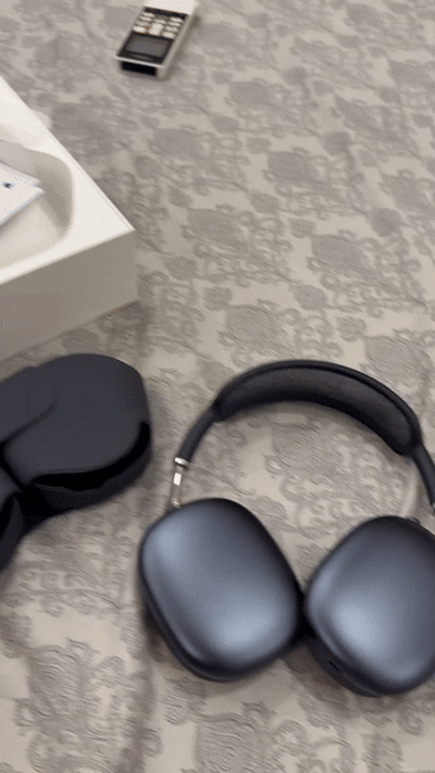 Apple AirPods Max